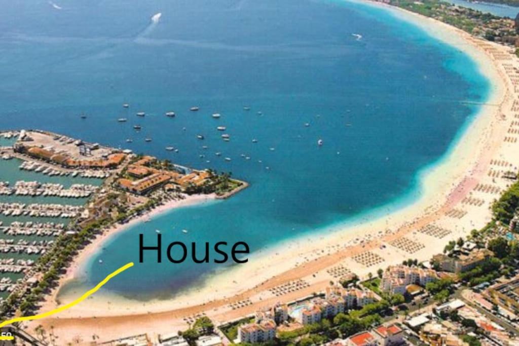 Tranquilo Apartamento Con Vistas Al Mar. Port de Alcudia  Eksteriør billede