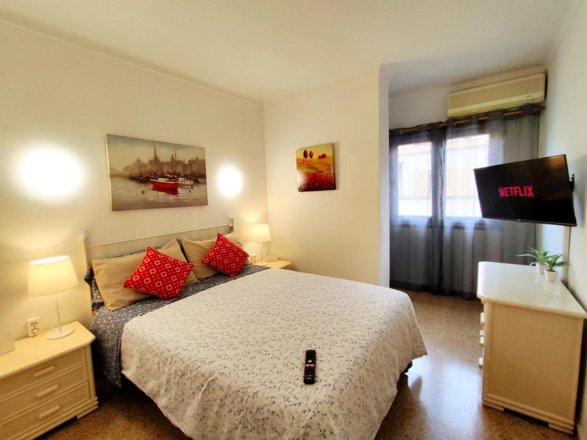Tranquilo Apartamento Con Vistas Al Mar. Port de Alcudia  Eksteriør billede